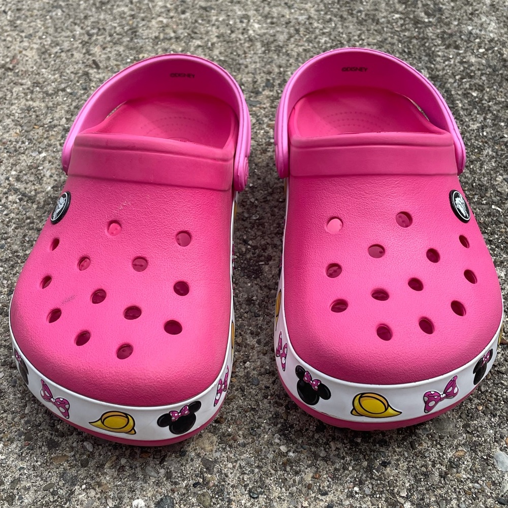 Minnie Mouse Crocs size 1